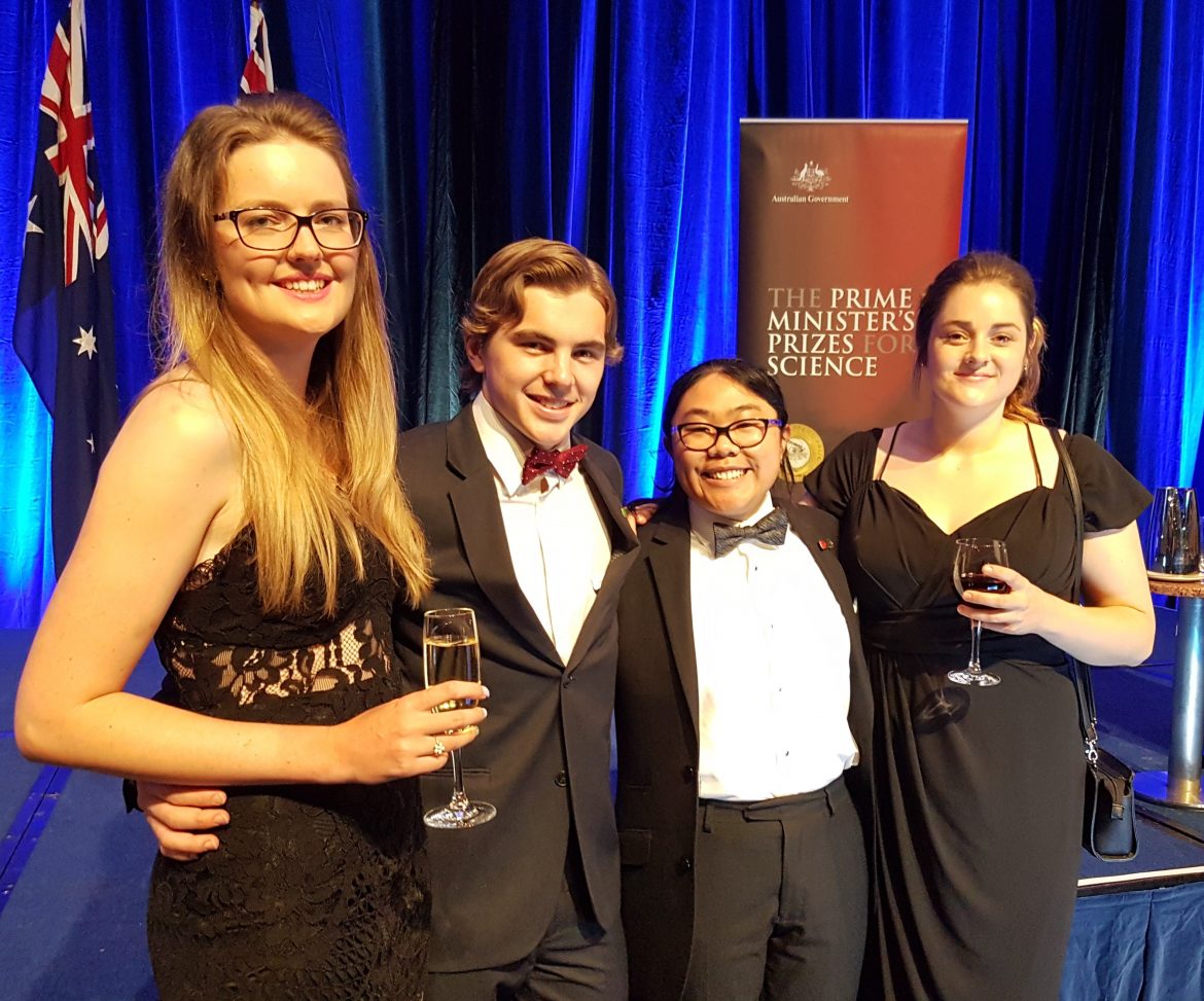 NYSF alumni at PM’s Prize for Science 2017 - content image