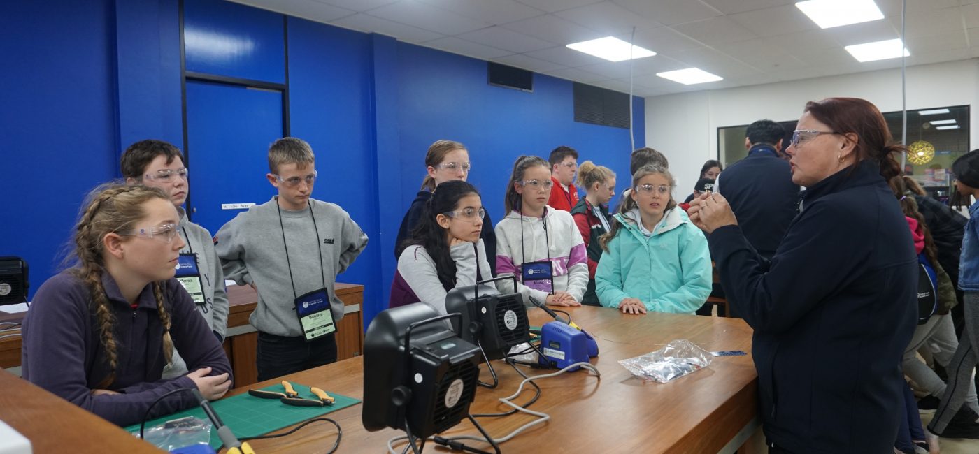 From bones to electrical circuits – NYSF STEM Explorer 2018 Day 2 - feature image, used as a supportive image and isn't important to understand article