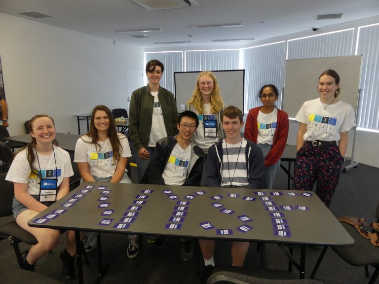 Fake crimes, electricity and ice cores at the 2022 NYSF STEM Visits in Hobart - content image