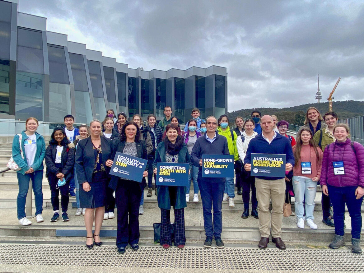NYSF Alumni meet range of Decision Makers in Canberra - content image