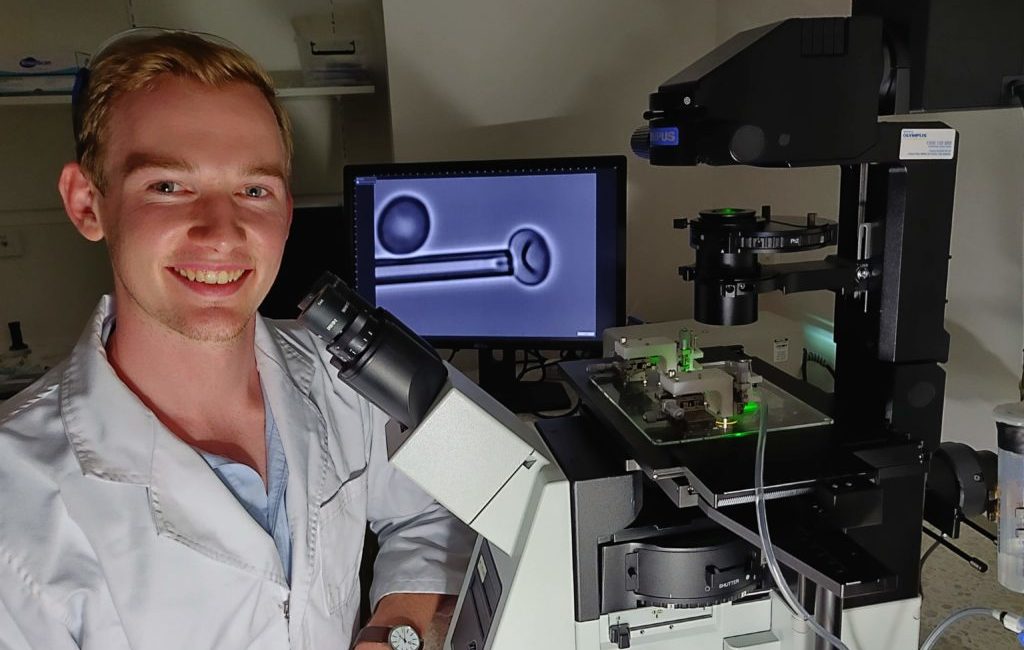 Griffith lecturer’s work in artificial organs shows how STEM can change the future - feature image, used as a supportive image and isn't important to understand article