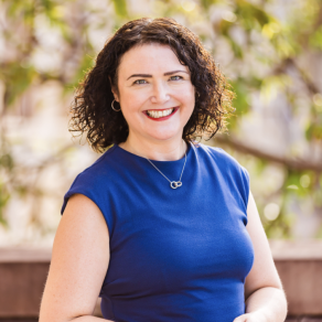 Dr Melanie Bagg GAICD
